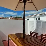 Angra Heritage - Center Hostel Angra do Heroismo